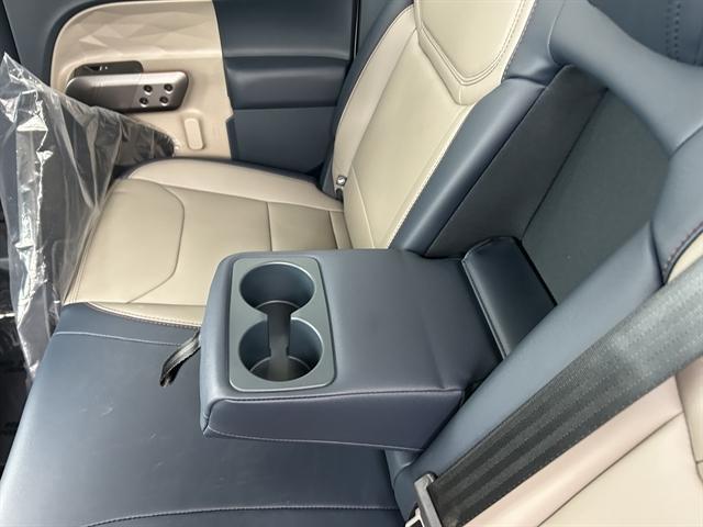 new 2025 Ford Maverick car