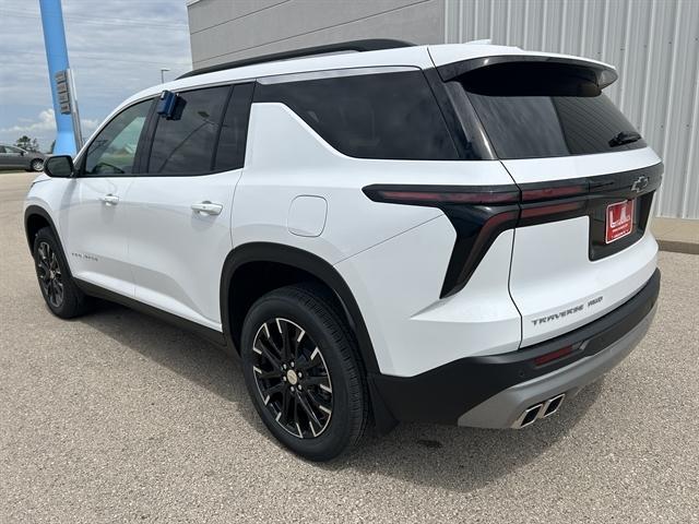 new 2025 Chevrolet Traverse car, priced at $48,590