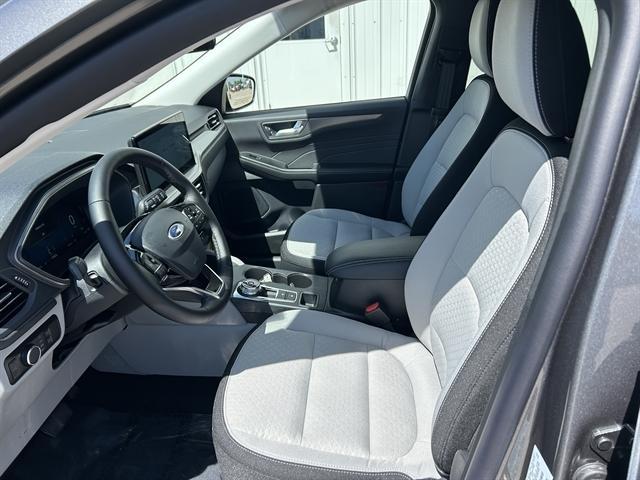 new 2025 Ford Escape car, priced at $33,932