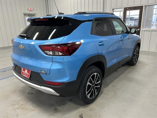 new 2025 Chevrolet TrailBlazer car, priced at $30,475