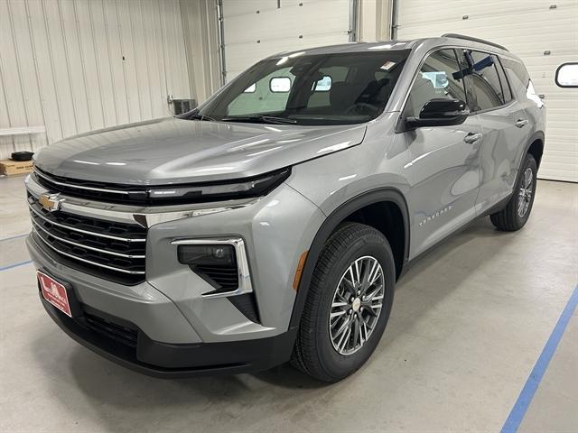 new 2025 Chevrolet Traverse car, priced at $41,995