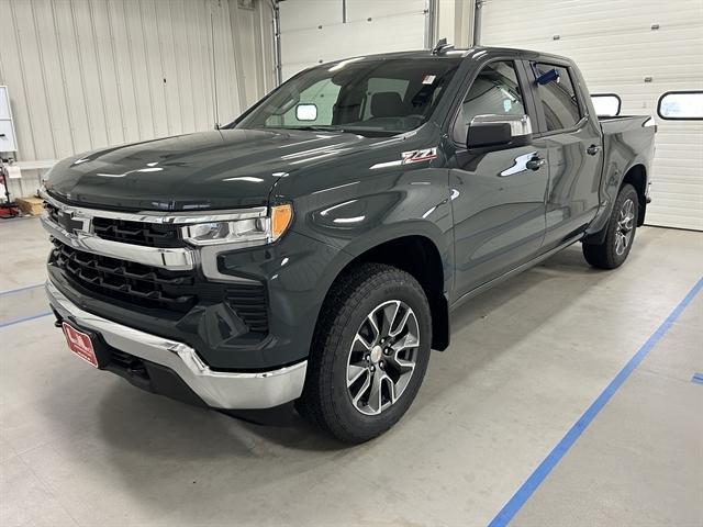 new 2025 Chevrolet Silverado 1500 car, priced at $57,673