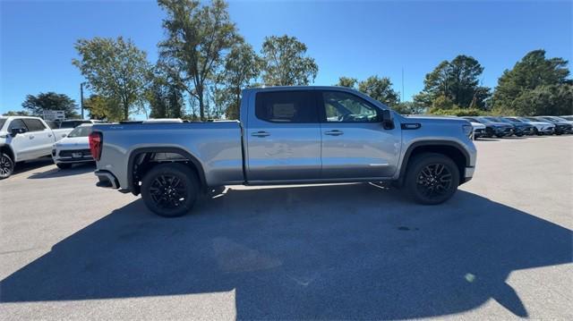 new 2025 GMC Sierra 1500 car, priced at $48,375