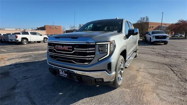 new 2025 GMC Sierra 1500 car, priced at $57,651