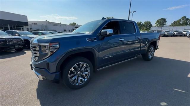 new 2025 GMC Sierra 1500 car, priced at $68,816