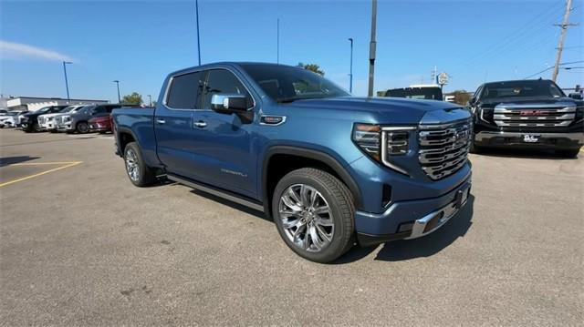 new 2025 GMC Sierra 1500 car, priced at $68,816