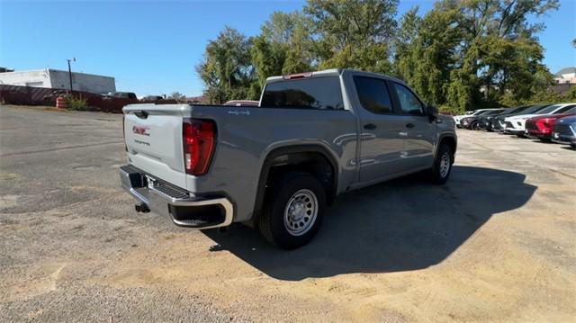 new 2025 GMC Sierra 1500 car, priced at $43,258