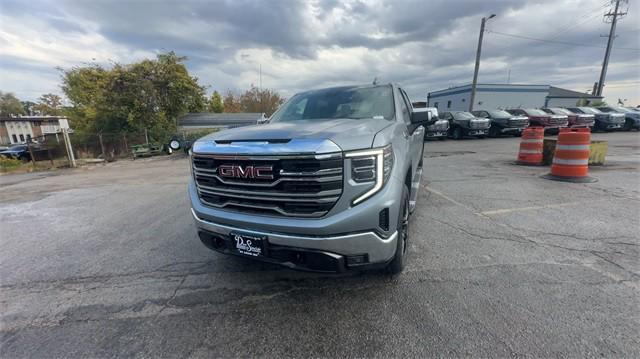 new 2025 GMC Sierra 1500 car, priced at $56,173