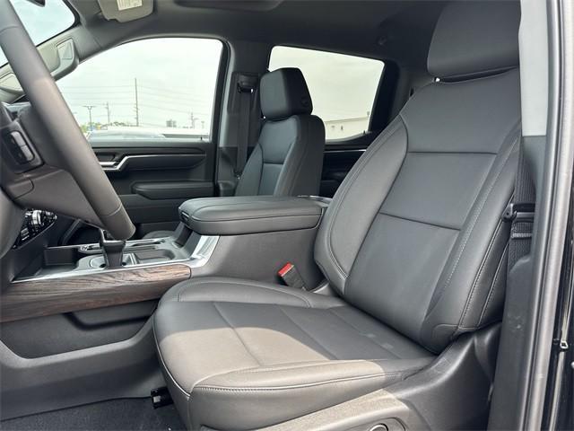 new 2025 GMC Sierra 1500 car, priced at $55,413