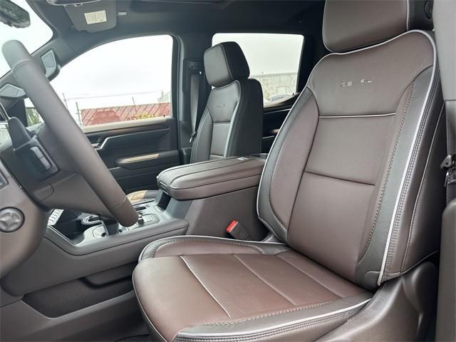 new 2025 GMC Sierra 1500 car, priced at $67,008