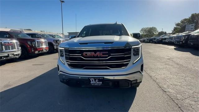 new 2025 GMC Sierra 1500 car, priced at $57,080