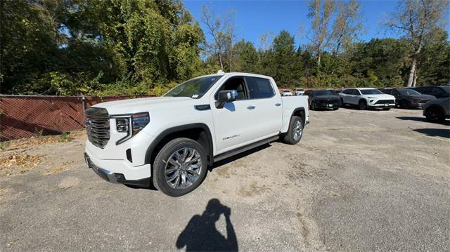 new 2025 GMC Sierra 1500 car, priced at $68,028