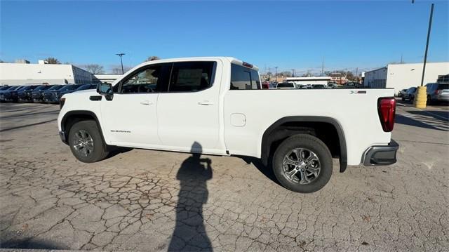 new 2025 GMC Sierra 1500 car, priced at $54,584