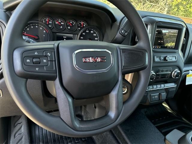 new 2025 GMC Sierra 1500 car, priced at $46,264