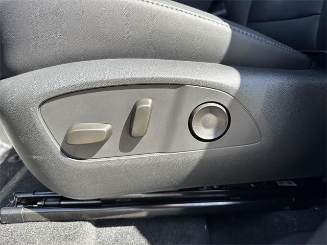 new 2025 GMC Acadia car, priced at $45,546