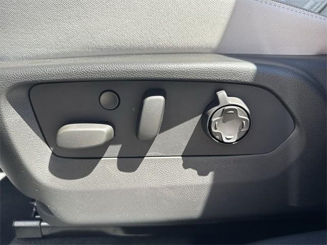 new 2025 Buick Envision car, priced at $45,570