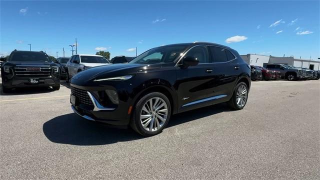 new 2025 Buick Envision car, priced at $45,570