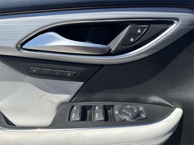 new 2025 Buick Envision car, priced at $45,570