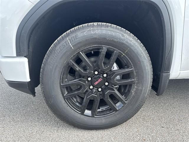 new 2025 GMC Sierra 1500 car, priced at $46,855