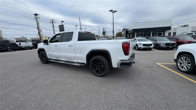 new 2025 GMC Sierra 1500 car, priced at $57,371