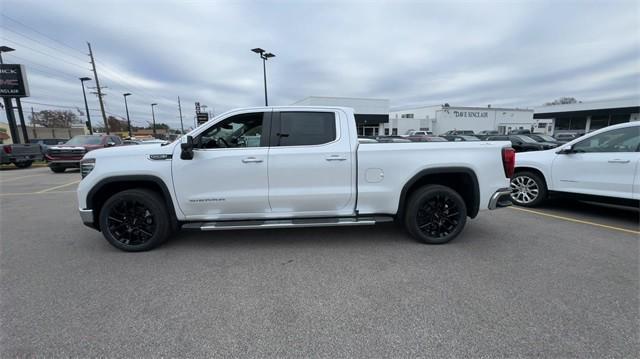 new 2025 GMC Sierra 1500 car, priced at $57,371