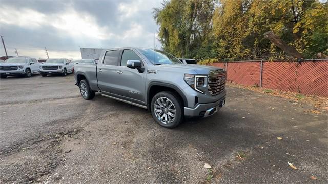 new 2025 GMC Sierra 1500 car, priced at $71,169