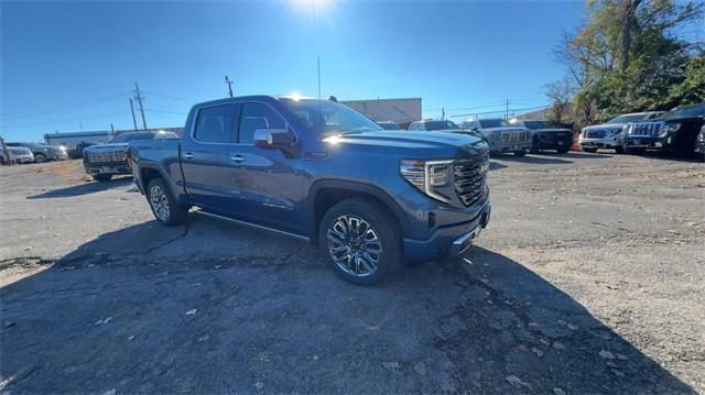 new 2025 GMC Sierra 1500 car, priced at $79,622