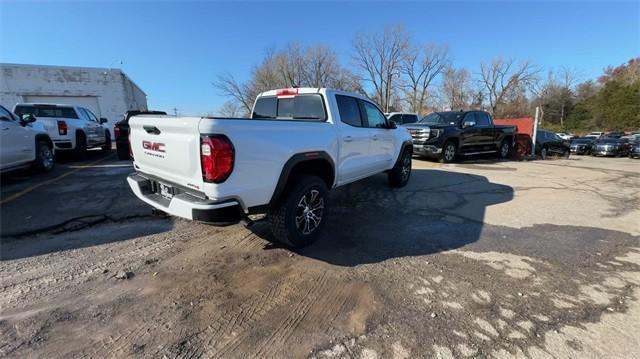 new 2024 GMC Canyon car, priced at $40,006