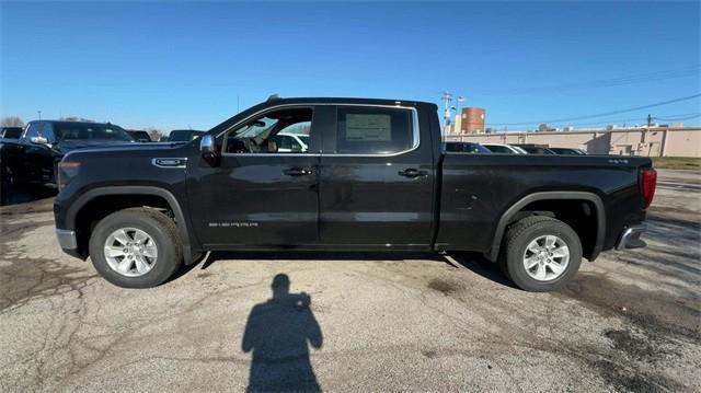 new 2025 GMC Sierra 1500 car, priced at $50,639