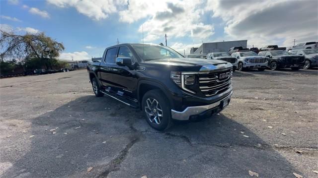 new 2025 GMC Sierra 1500 car, priced at $63,644