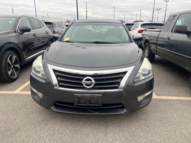 used 2013 Nissan Altima car, priced at $9,685