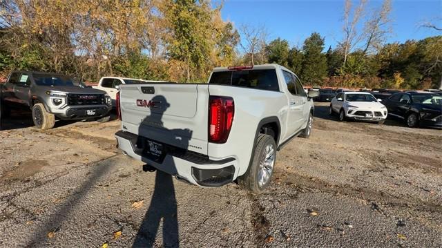 new 2025 GMC Sierra 1500 car, priced at $71,744