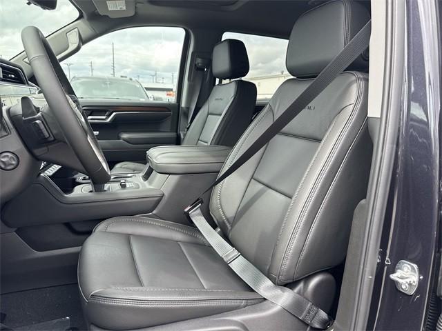 new 2025 GMC Sierra 1500 car, priced at $61,071