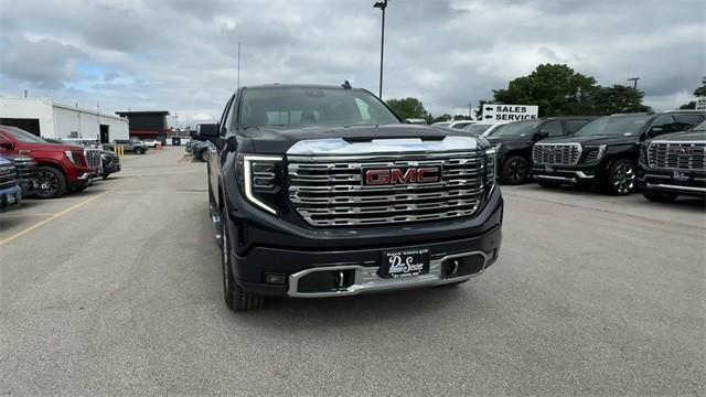 new 2025 GMC Sierra 1500 car, priced at $61,071