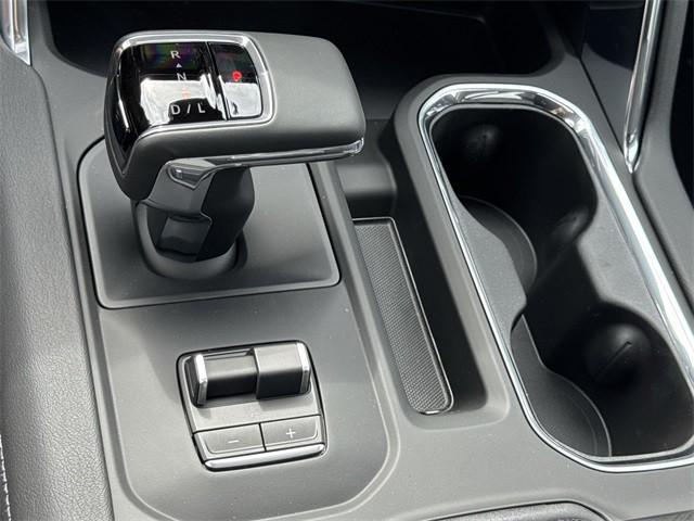 new 2025 GMC Sierra 1500 car, priced at $61,071