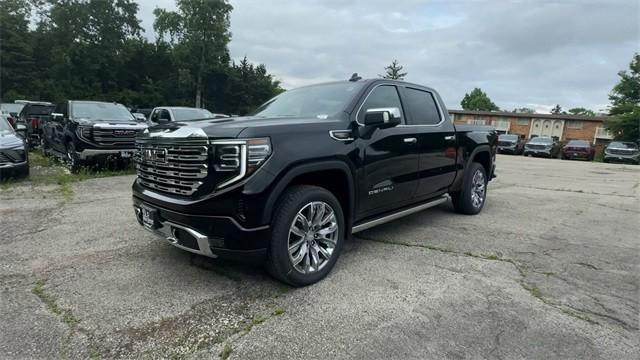 new 2025 GMC Sierra 1500 car, priced at $67,008