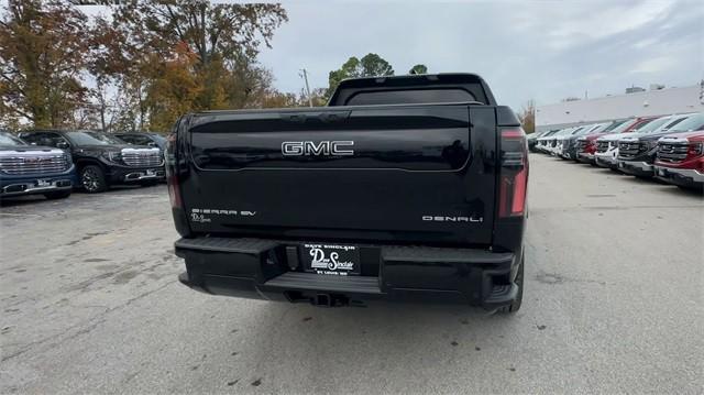 new 2025 GMC Sierra 1500 car, priced at $91,713