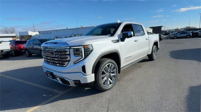 new 2025 GMC Sierra 1500 car, priced at $73,605