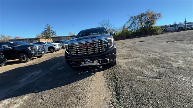 new 2025 GMC Sierra 1500 car, priced at $68,851