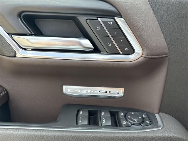 new 2025 GMC Sierra 1500 car, priced at $64,438