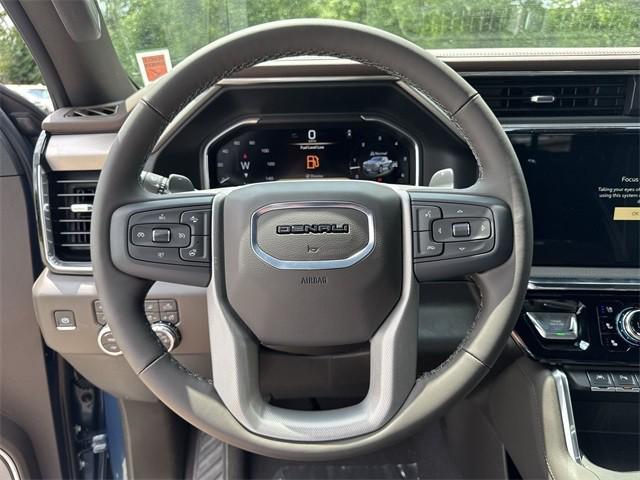 new 2025 GMC Sierra 1500 car, priced at $64,438