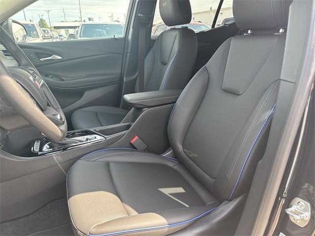 new 2026 Buick Encore GX car, priced at $28,318