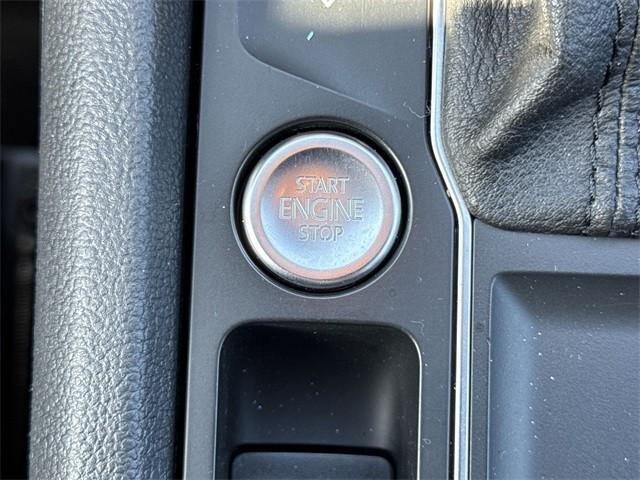 used 2019 Volkswagen Atlas car, priced at $15,100