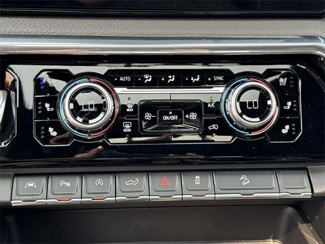 new 2025 GMC Sierra 1500 car, priced at $67,008