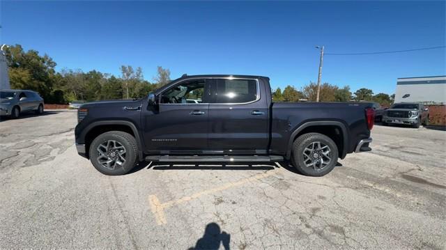 new 2025 GMC Sierra 1500 car, priced at $62,755