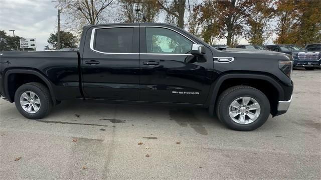 new 2025 GMC Sierra 1500 car, priced at $50,639