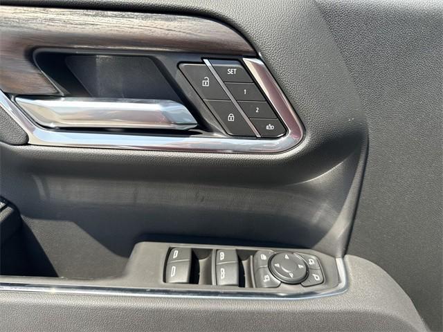 new 2025 GMC Sierra 1500 car, priced at $54,972