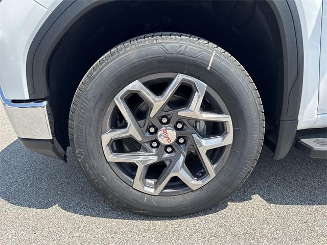 new 2025 GMC Sierra 1500 car, priced at $54,972