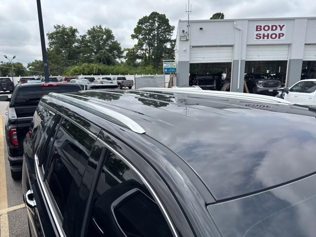 used 2023 GMC Yukon car, priced at $43,715