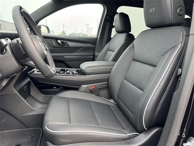 new 2025 Buick Enclave car, priced at $52,159